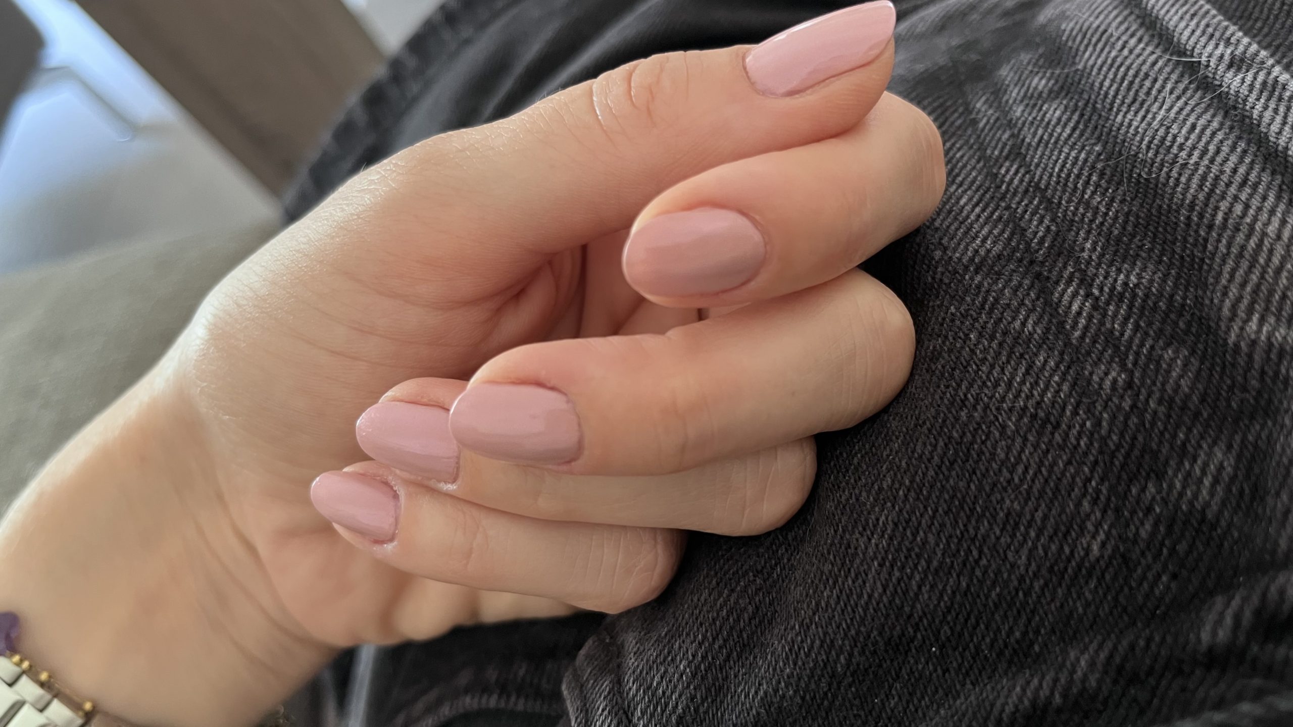 manucure rose chromée